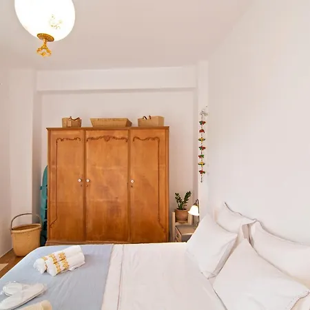 Quartano Paros Apartment