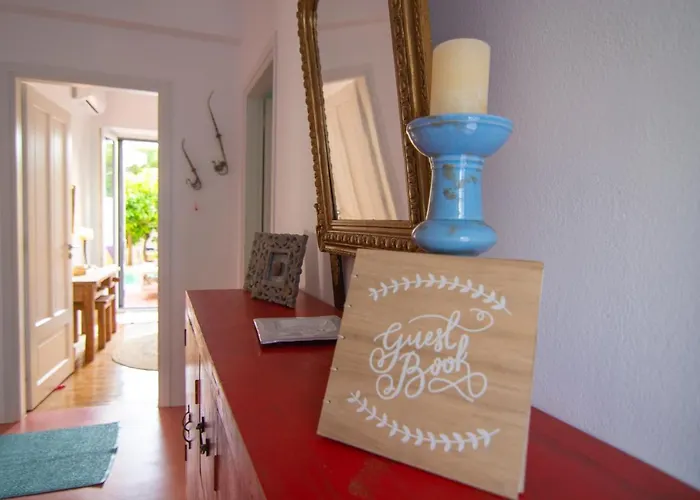 Quartano Paros Науса