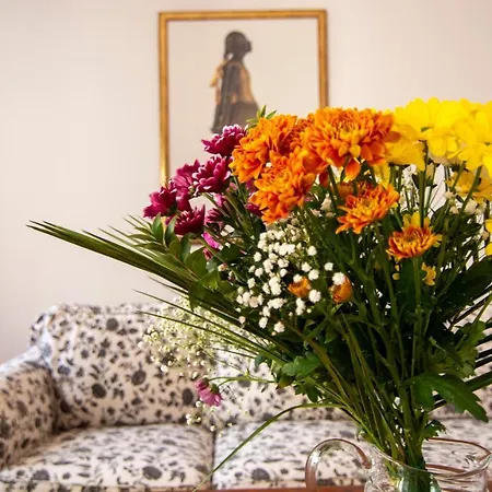 Quartano Paros * Науса