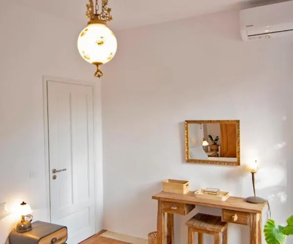 Quartano Paros Apartment