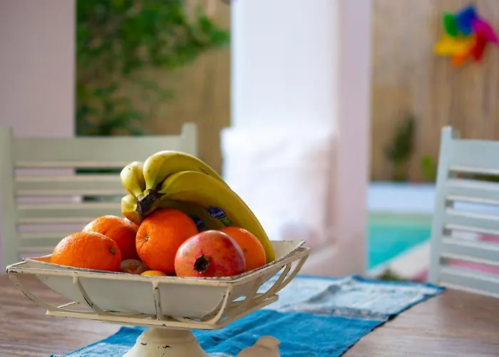 Quartano Paros * Naousa (Paros)